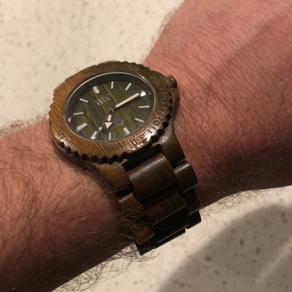 Watch - Picture 6 of 6